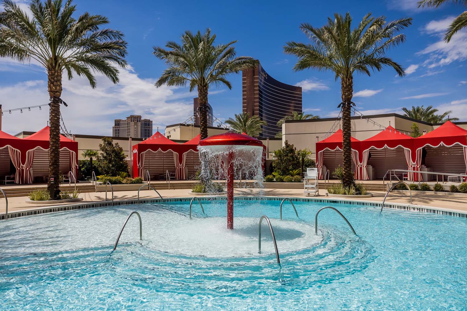 Las Vegas Hotel Spa & Pool, Services & Amenities