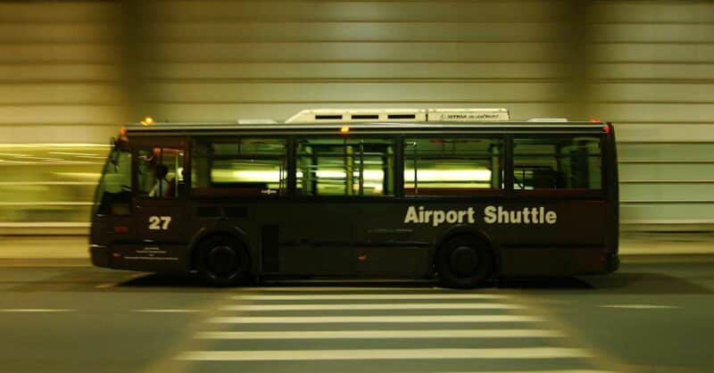 las vegas airport shuttle to rental car