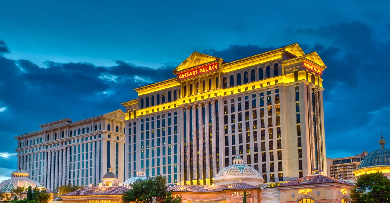 The Ultimate Guide To Ultimate Texas Hold'em On The Strip 